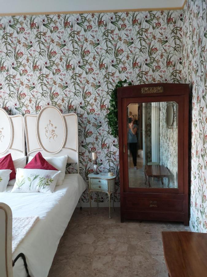 Bed And Breakfast La Pecora Rosa Sant'Omero Dış mekan fotoğraf